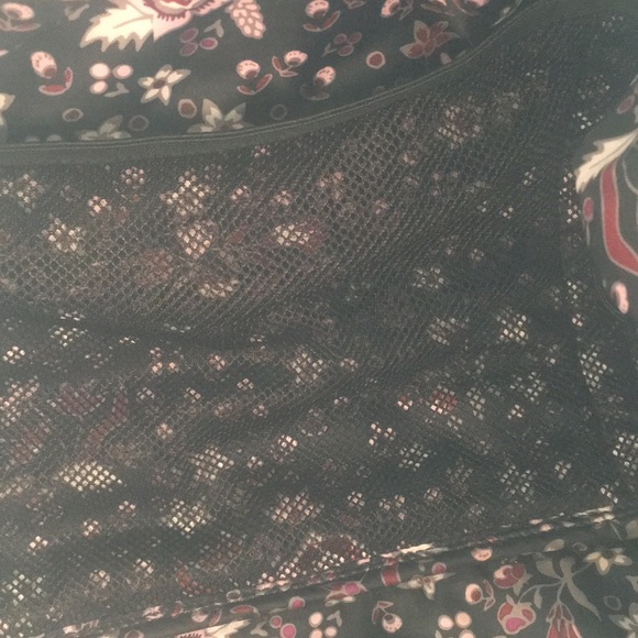 VERA BRADLEY WATER RESISTANT DUFFEL - Picture 7 of 8